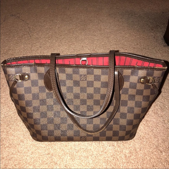 Louis Vuitton Handbags - Louis Vuitton Neverfull PM